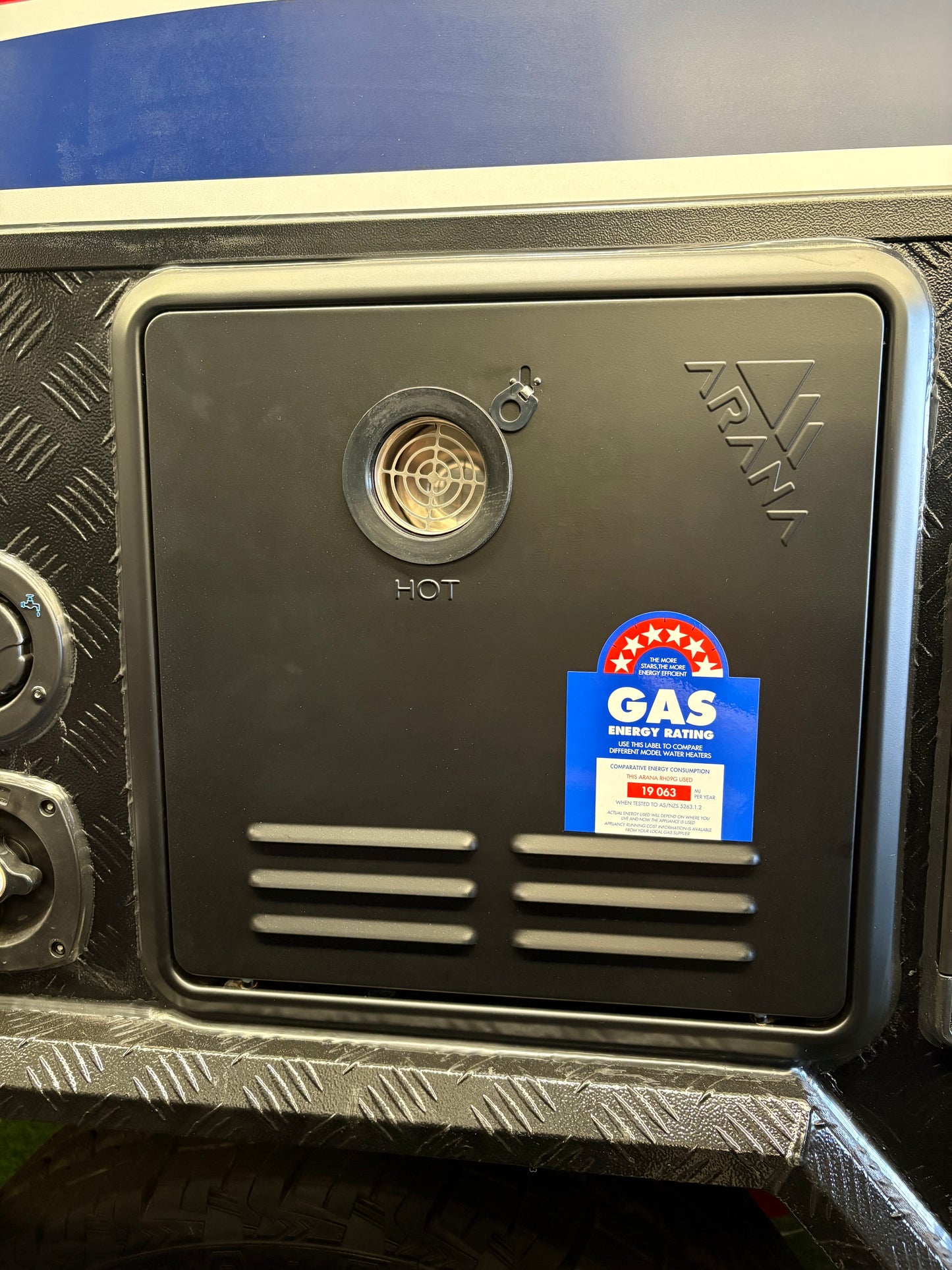 Arana instantaneous gas water heater door