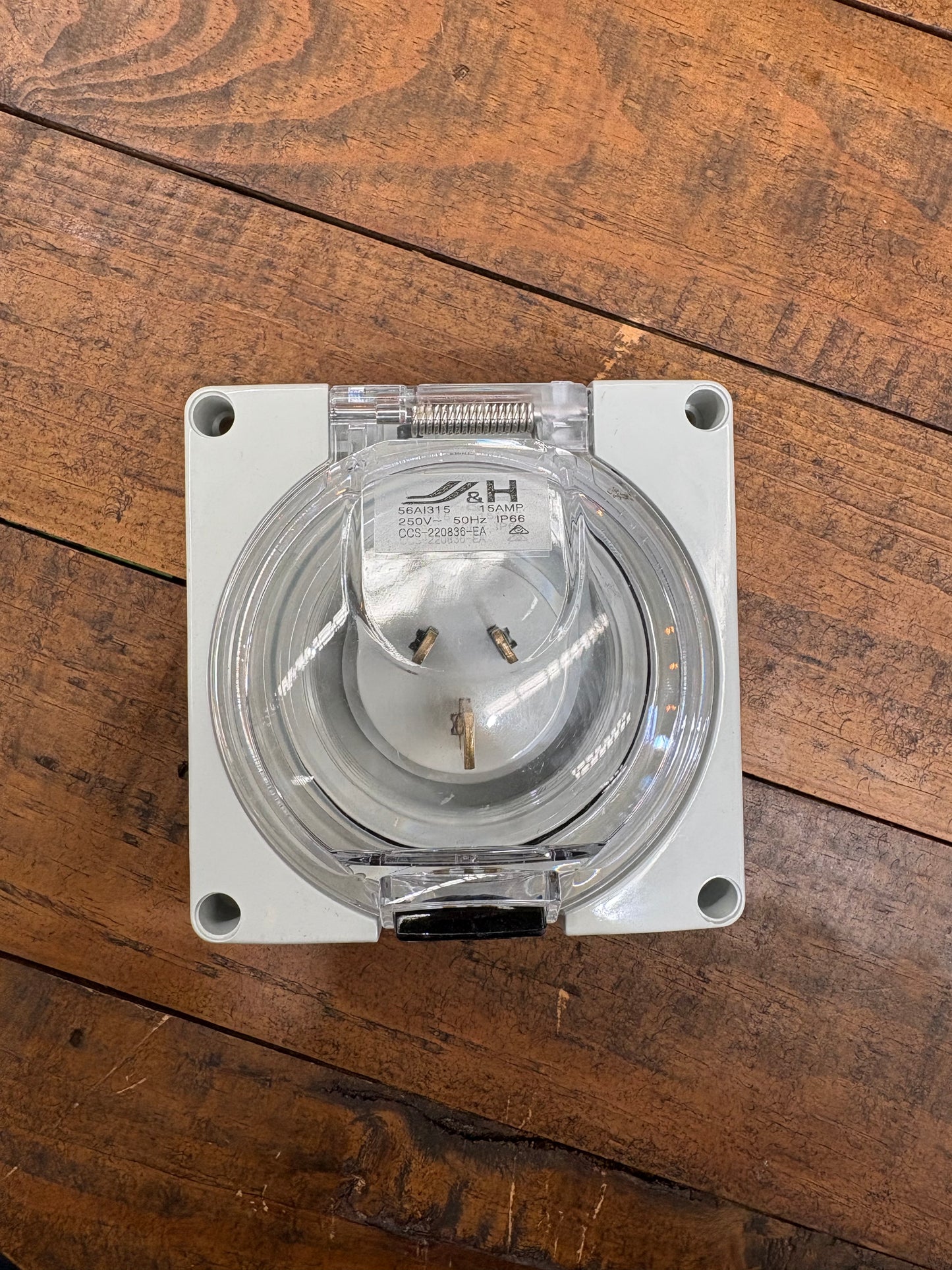 15amp Caravan Inlet Socket