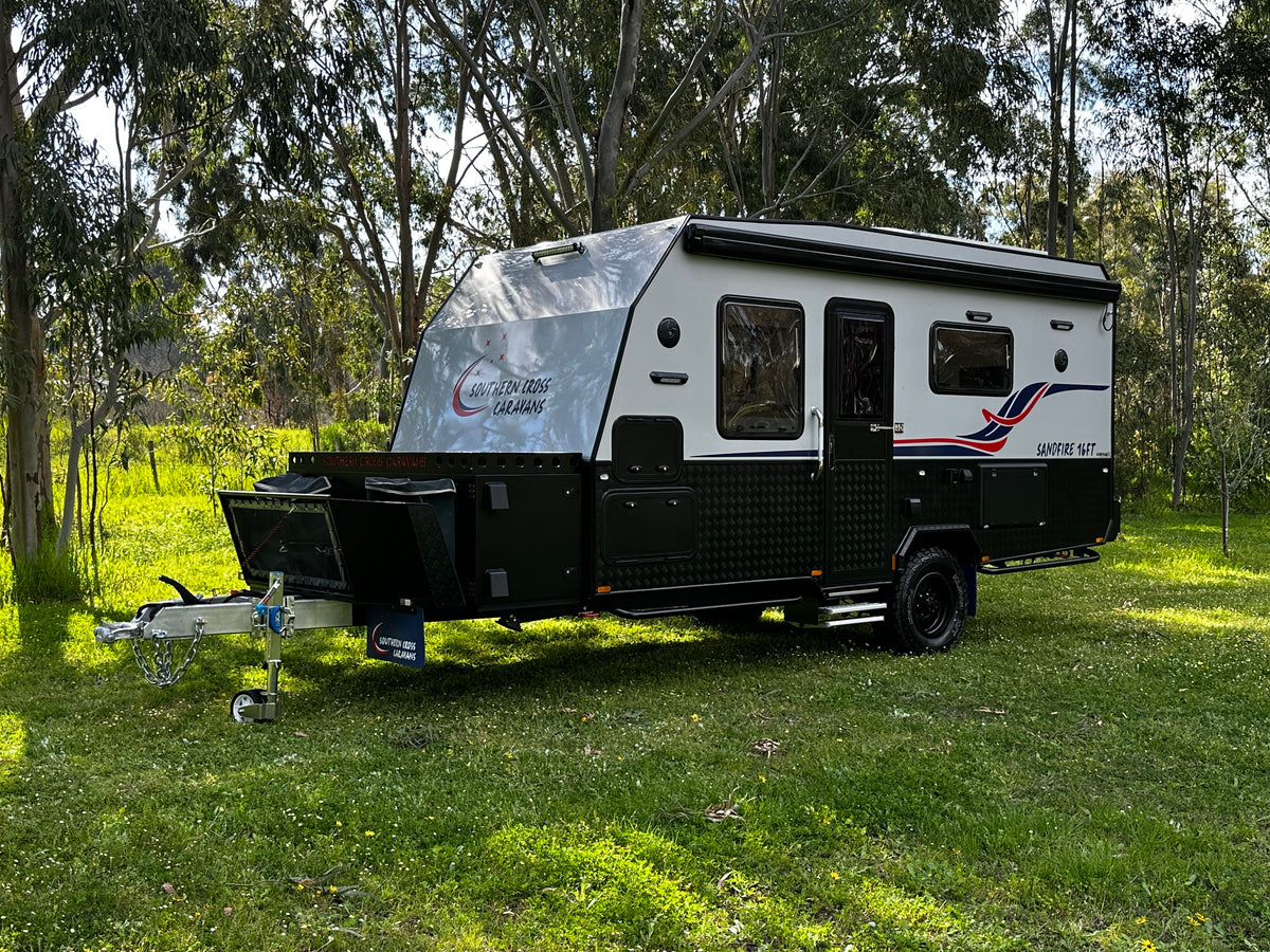 4.3m Electric Awning with legs to suit SCC 16ft Sandfire