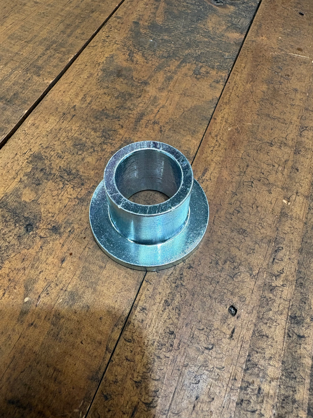 MHRB2 Mr Hitch Reducing Bush with Flange 1-1/4- 7/8''