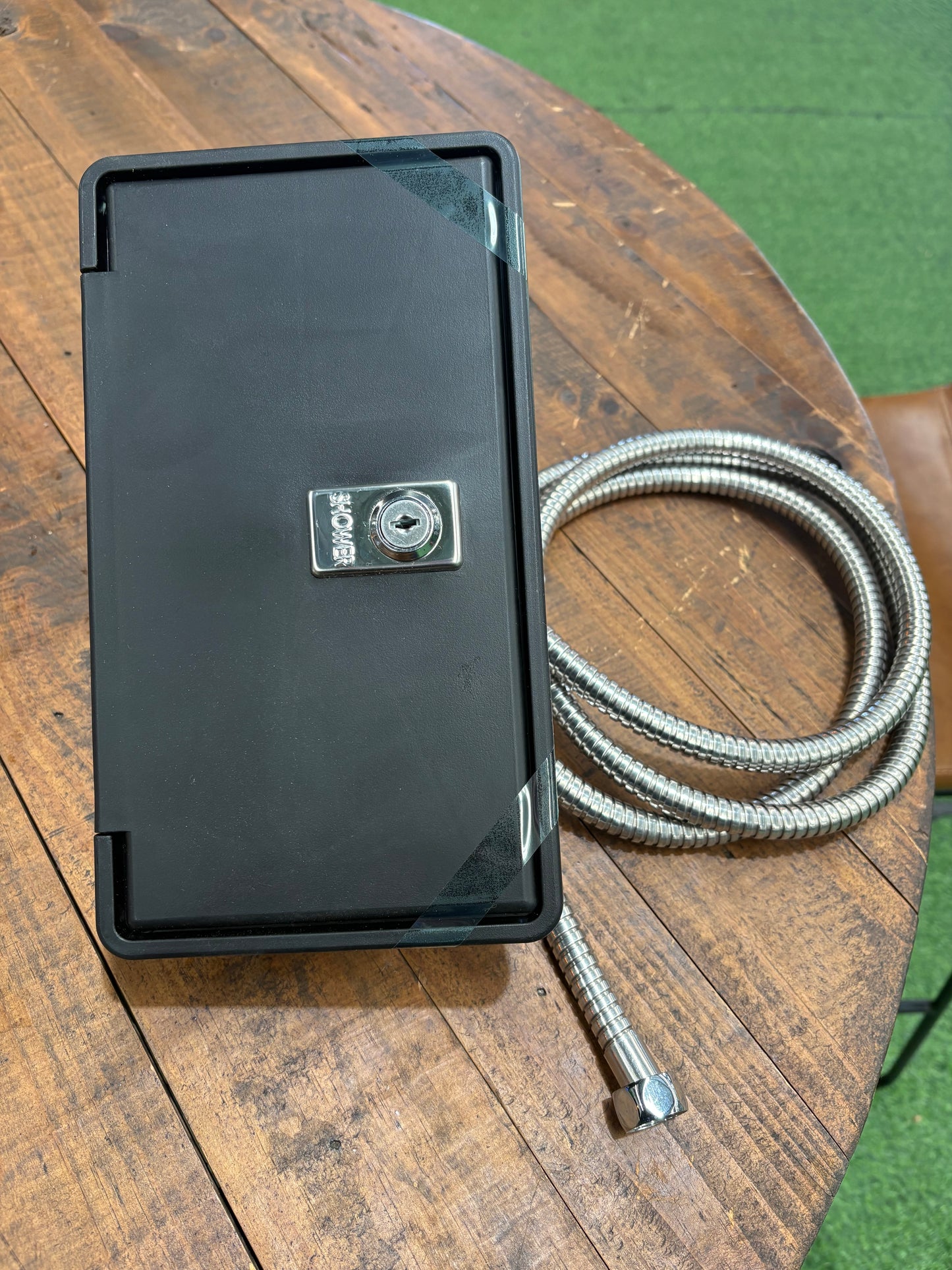 Outdoor Shower Box