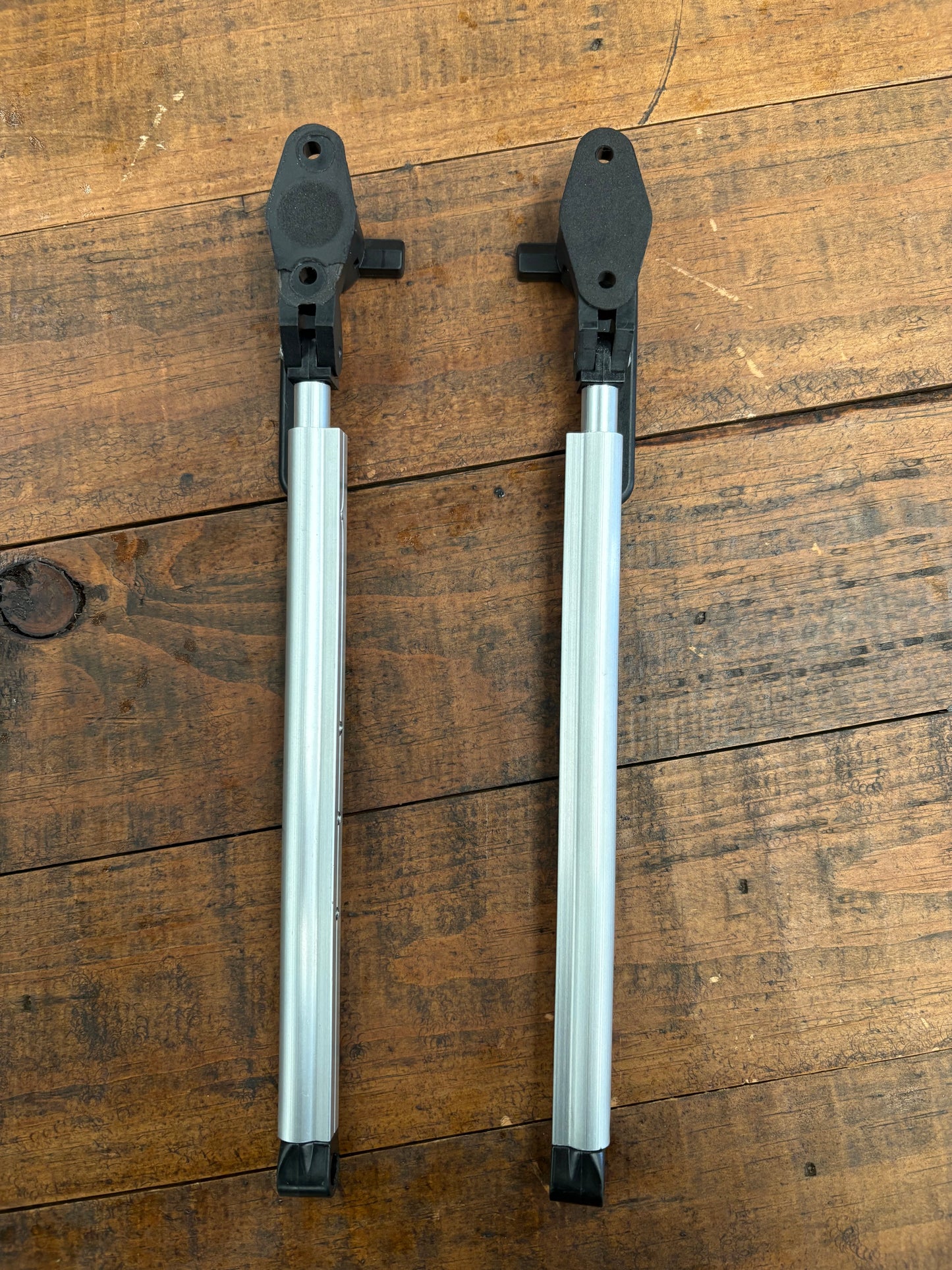 Window Strut